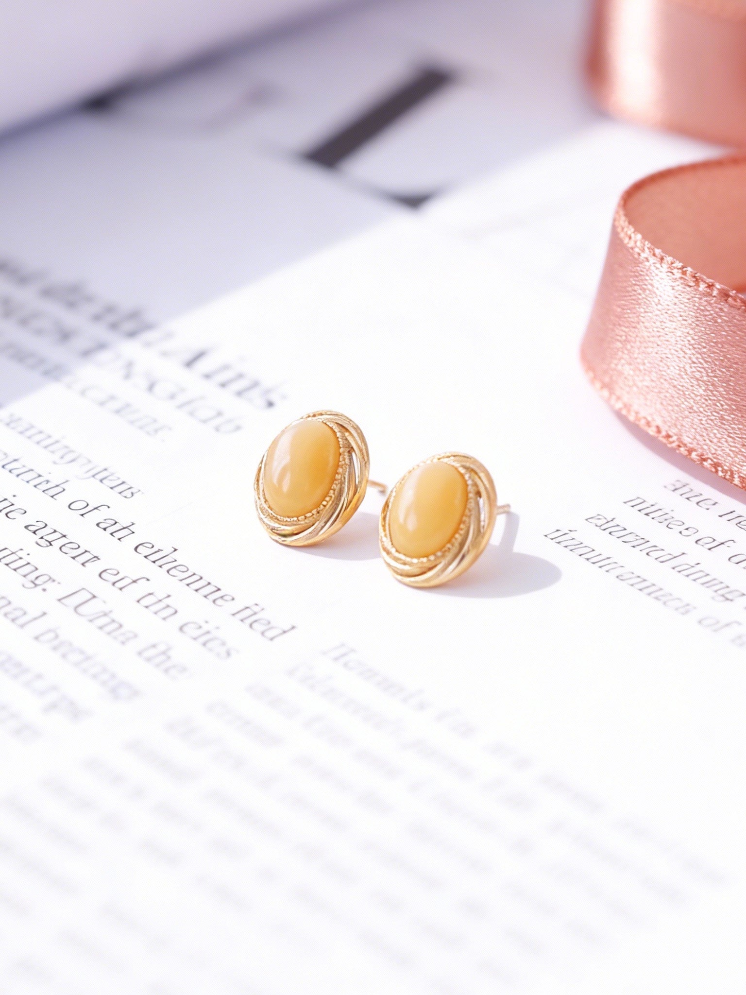 Vintage Rope Oval Butterscotch Amber Studs Earrings