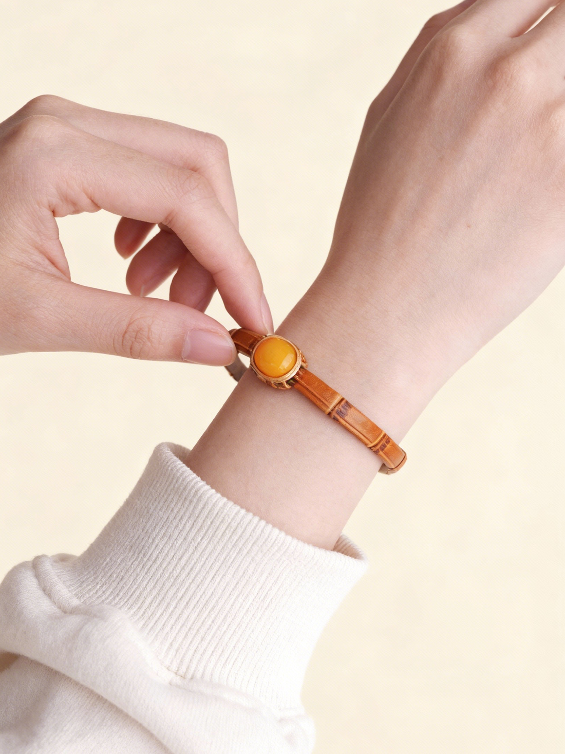 Vintage Croc Butterscotch Amber Leather Bracelet