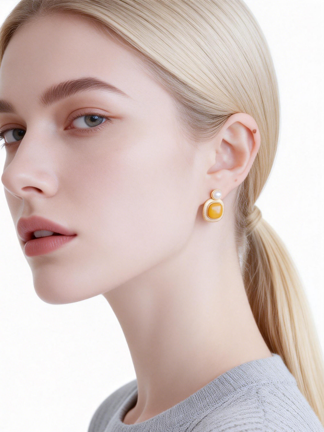 Quilted Medallion Butterscotch Amber Stud Earrings