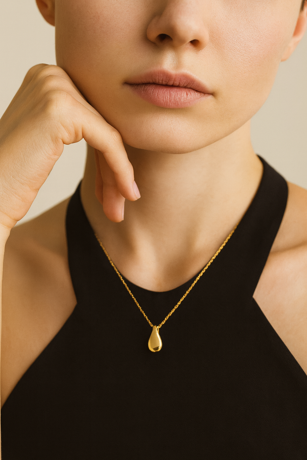 Refined MONA NECKLACE by Caevi – hypoallergenic jewelry