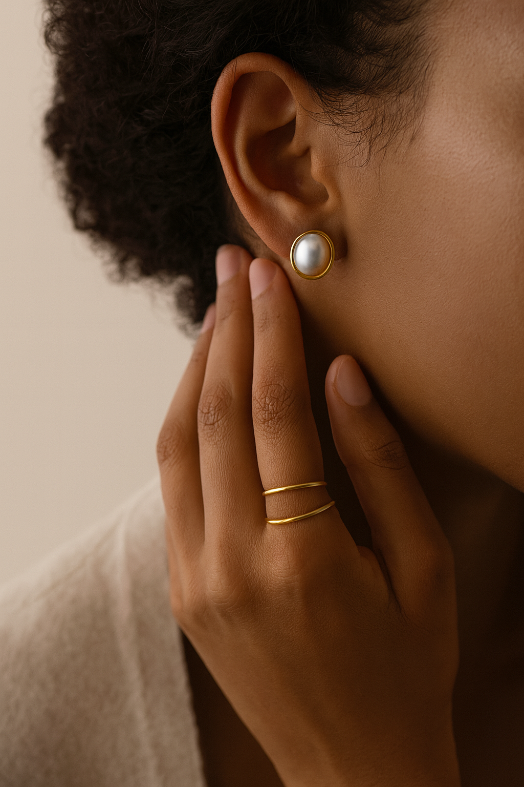 Sleek OLIVIA PEARL STUDS by Caevi – hypoallergenic jewelry