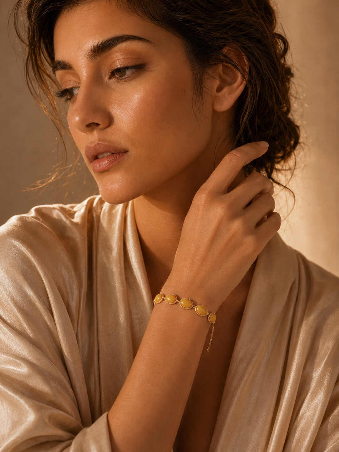 Quintessence Oval Butterscotch Amber Bracelet