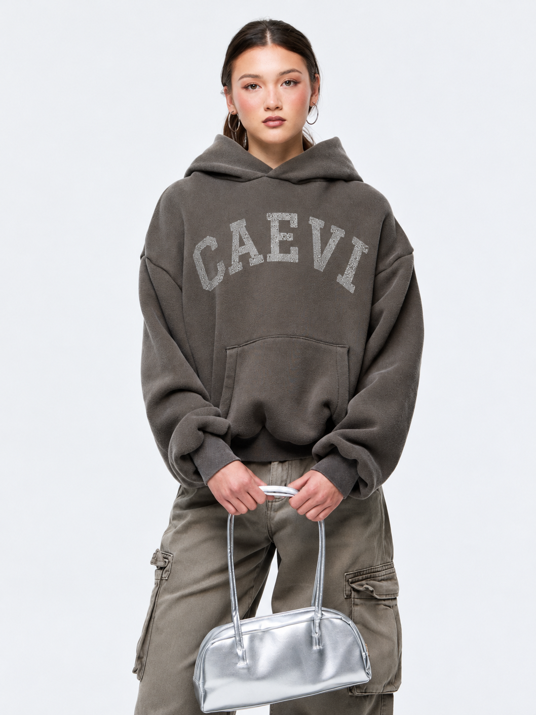 College Heavyweight Hoodie in Vintage Charcoal – front upper-body model view