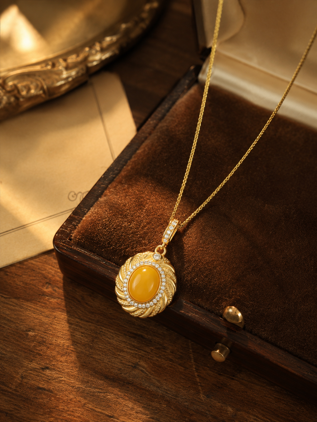 Gilded Swirl Oval Butterscotch Amber Necklace