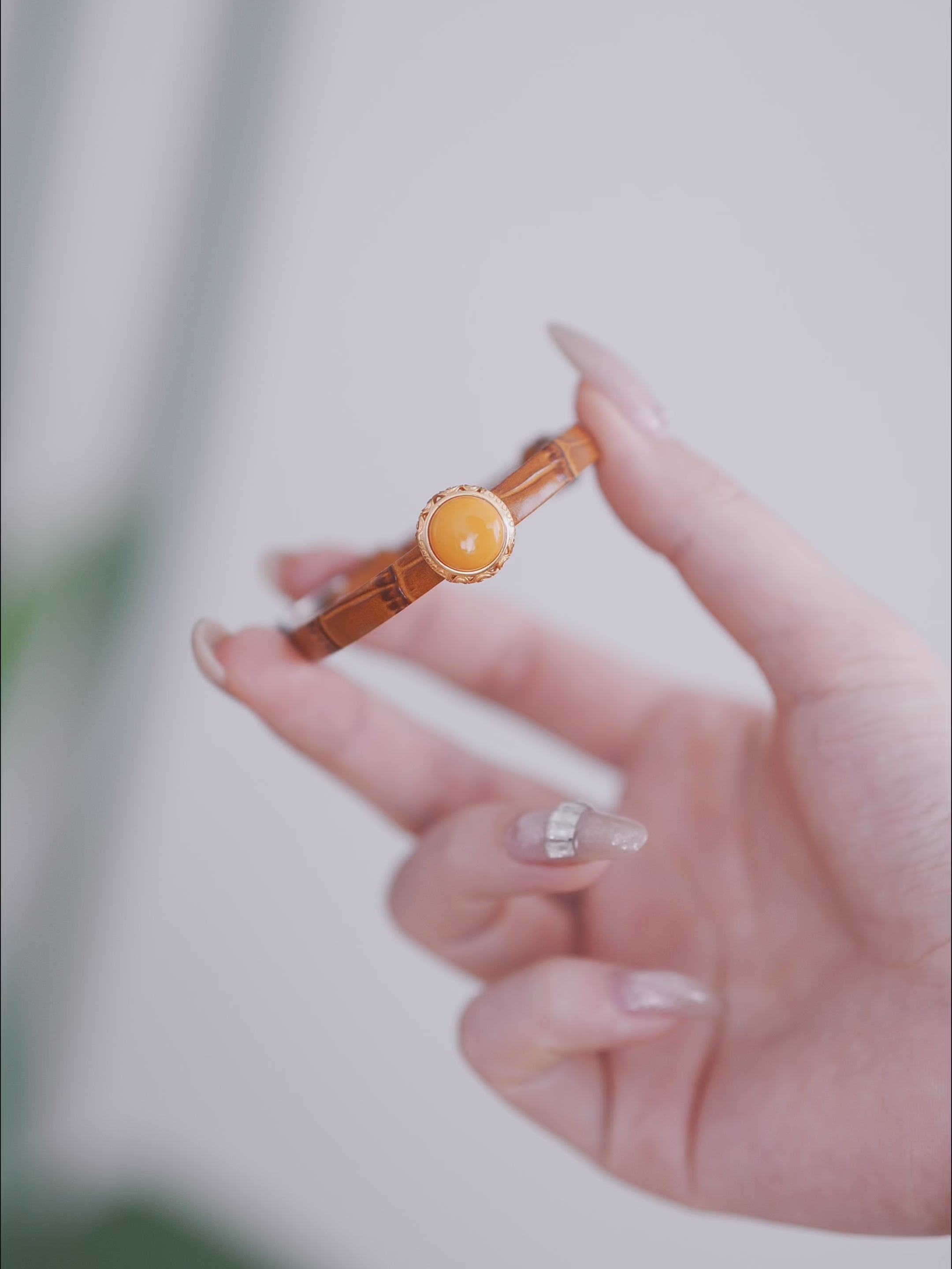 Heritage Filigree Butterscotch Amber Leather Bracelet