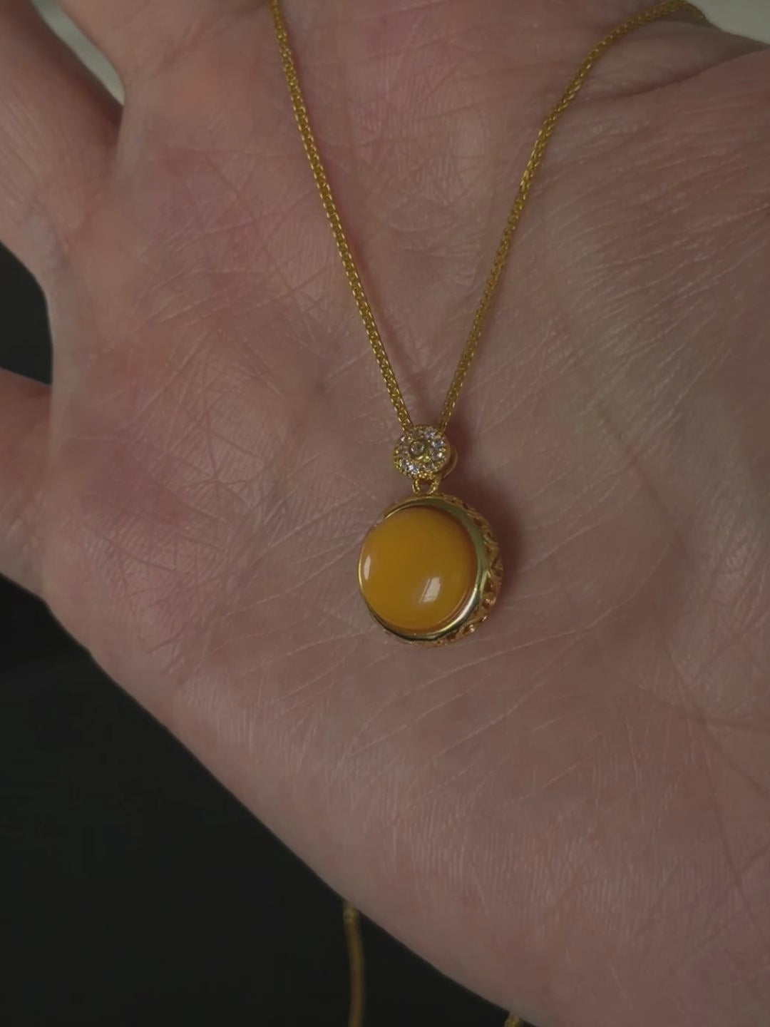 Glistening Petal Butterscotch Amber Necklace